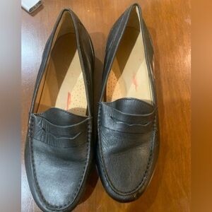 Array Black Leather Upper Almond Toe Low Blocked Heel Slip On Penny Loafer Shoe